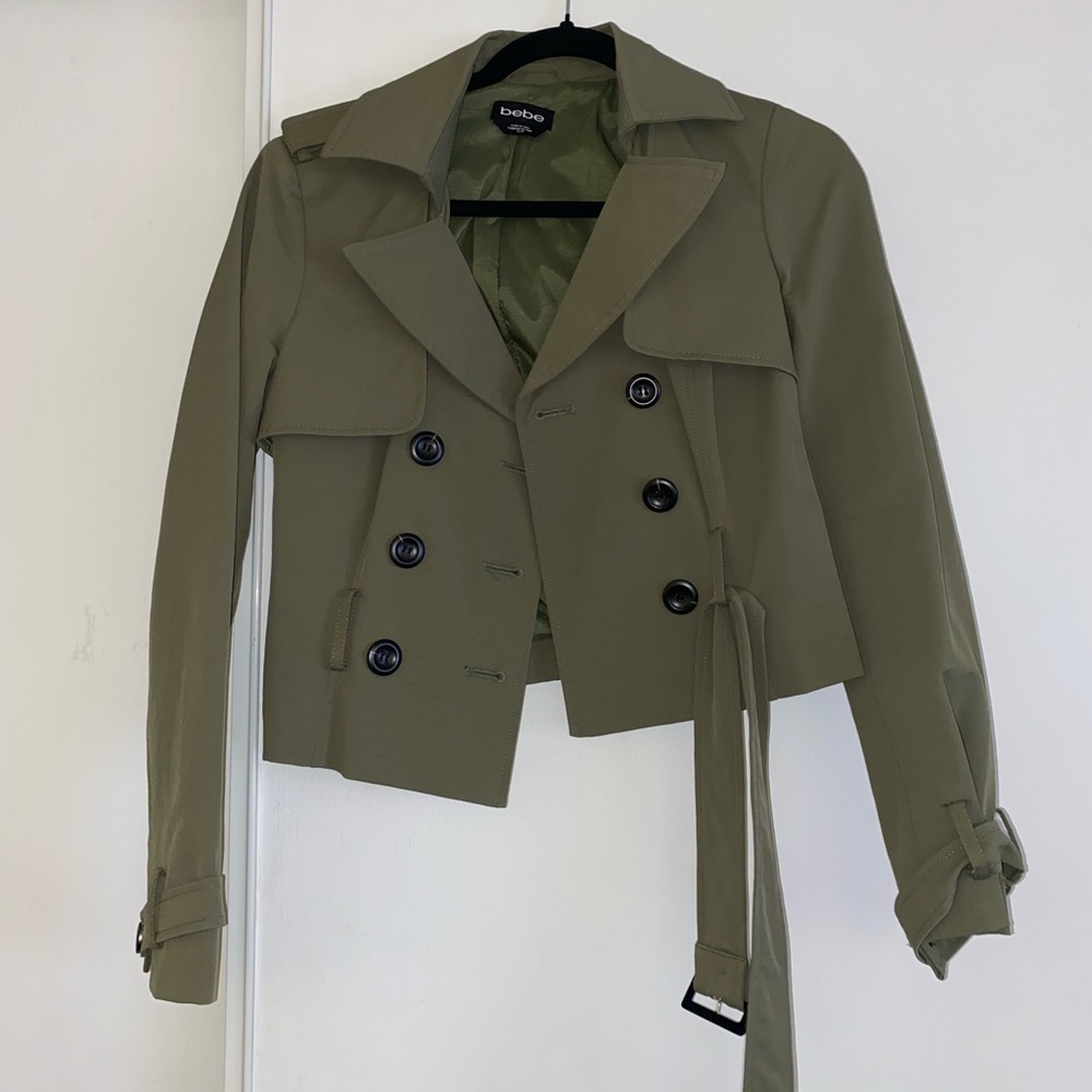 Rare bebé crop olive green trench coat